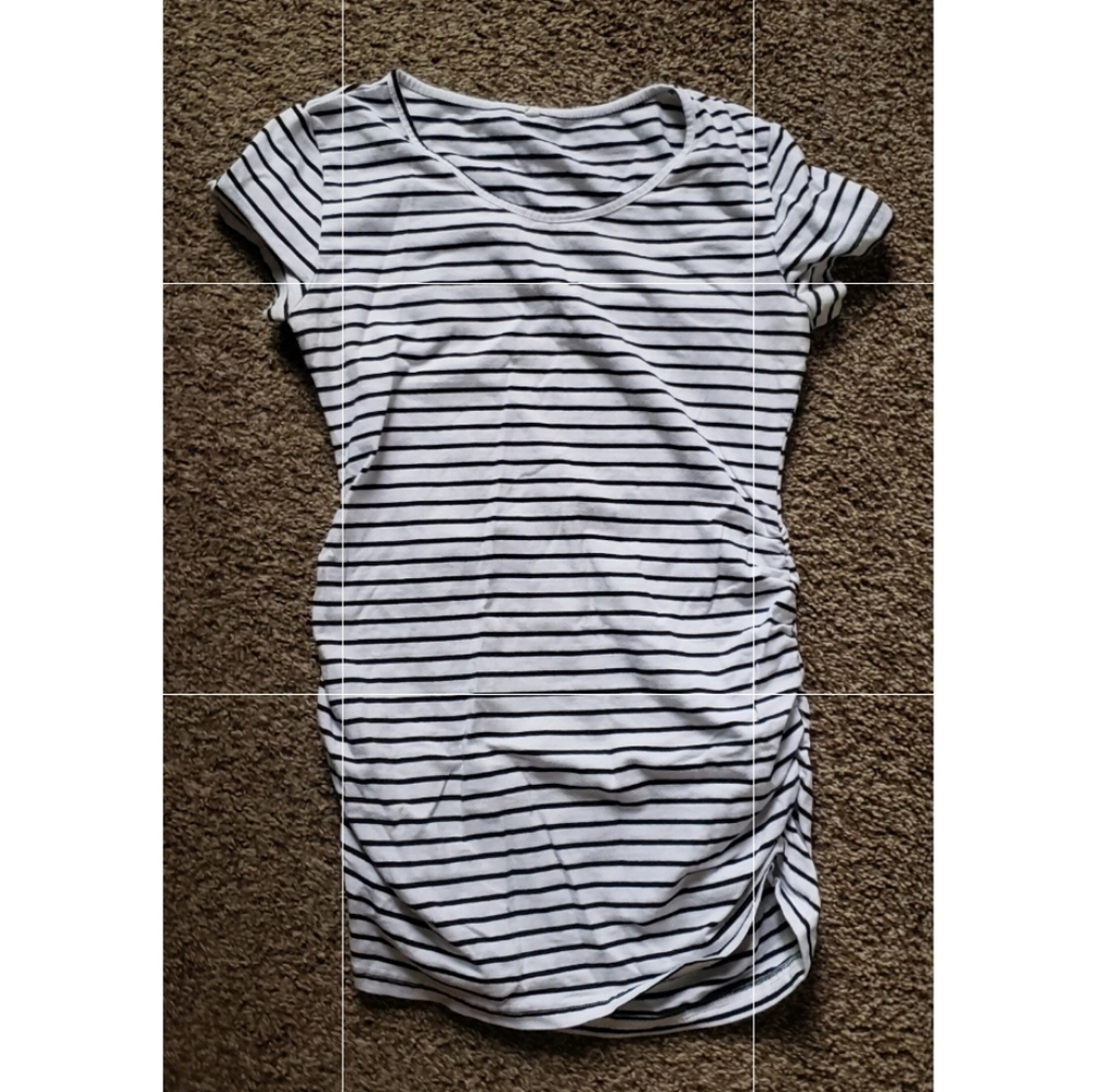 White/black maternity top